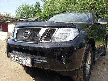 2 899 р. Защитная сетка в бампер (низ, ячейка 3х7 мм) Стрелка11 Стандарт Nissan Navara 2 D40 рестайлинг (2010-2016) (Чёрная)  с доставкой в г. Вологда. Увеличить фотографию 2