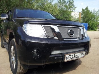 3 079 р. Защитная сетка в бампер (низ, ячейка 3х7 мм) Стрелка11 Стандарт Nissan Navara 2 D40 рестайлинг (2010-2016) (Хром)  с доставкой в г. Вологда. Увеличить фотографию 3
