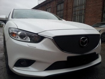 5 549 р. Защитная сетка в бампер (верх, ячейка 4х10 мм) Alfeco Премиум  Mazda 6  GJ (2012-2015) дорестайлинг седан, дорестайлинг универсал (Чёрная)  с доставкой в г. Вологда. Увеличить фотографию 2