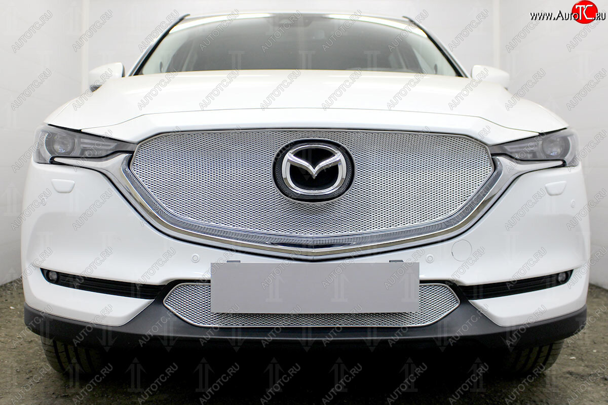 6 249 р. Защитная сетка в бампер (верх, 3D, ячейка 4х10 мм) Alfeco Премиум Mazda CX-5 KF (2016-2025) (Хром)  с доставкой в г. Вологда