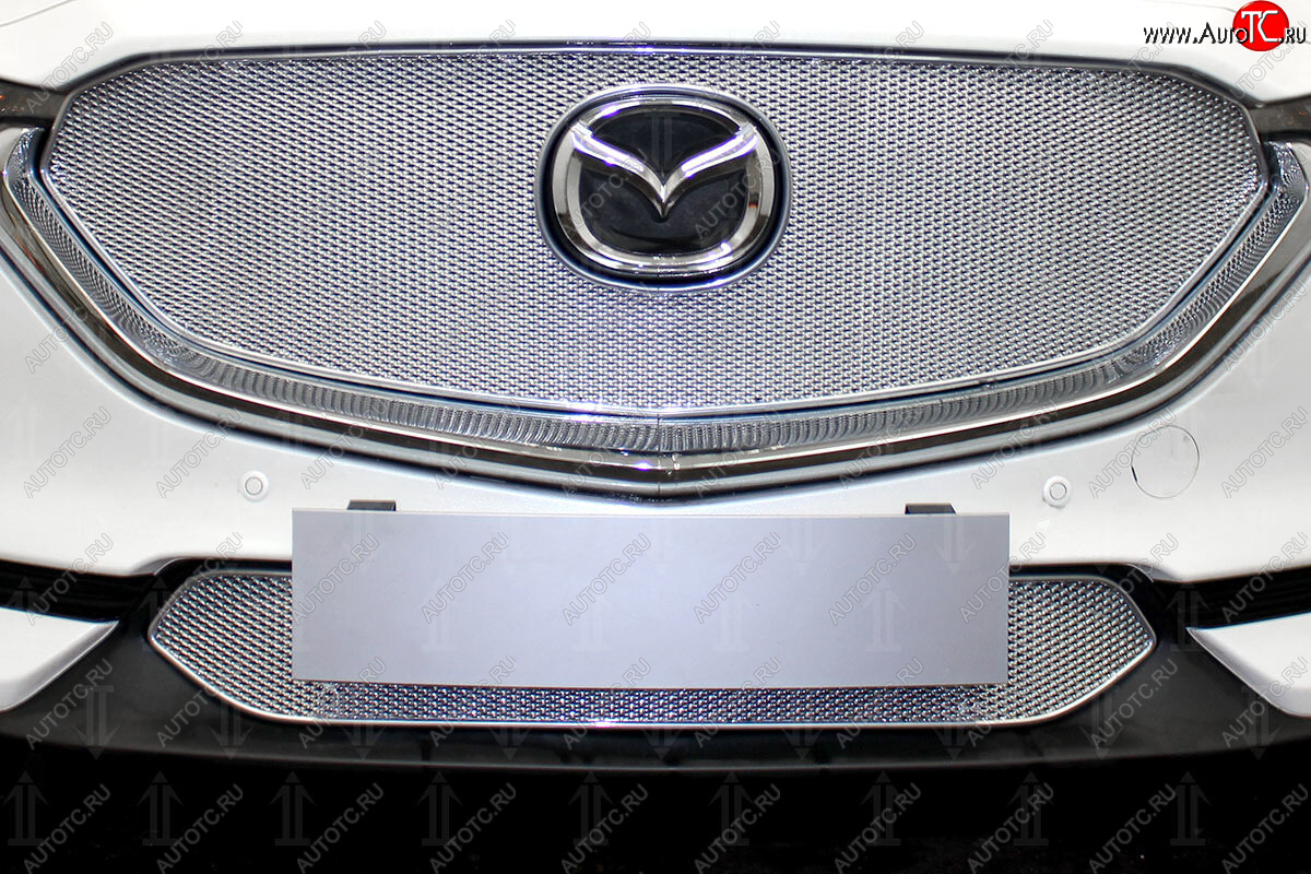 4 299 р. Защитная сетка в бампер (низ, ячейка 4х10 мм) Alfeco Премиум Mazda CX-5 KF (2016-2025) (Хром)  с доставкой в г. Вологда