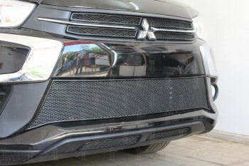 4 999 р. Защитная сетка в бампер (низ, 2 части, ячейка 4х10 мм) Alfeco Премиум  Mitsubishi ASX (2017-2020) 2-ой рестайлинг (Чёрная)  с доставкой в г. Вологда. Увеличить фотографию 3