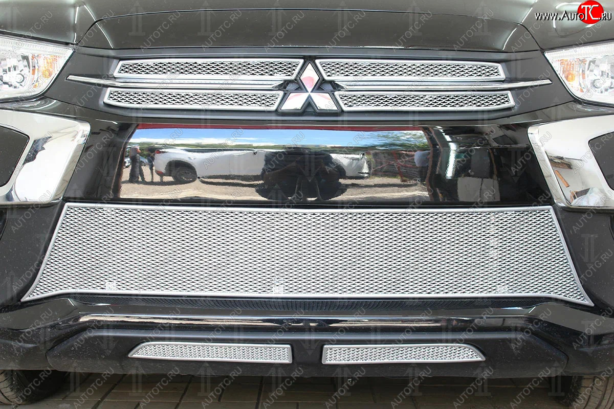 4 999 р. Защитная сетка в бампер (середина, ячейка 4х10 мм) Alfeco Премиум  Mitsubishi ASX (2017-2020) 2-ой рестайлинг (Хром)  с доставкой в г. Вологда