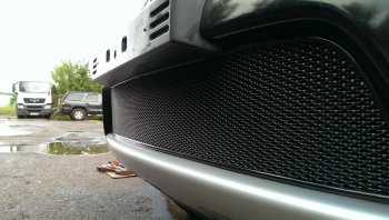 4 099 р. Защитная сетка в бампер (низ, ячейка 4х10 мм) Alfeco Премиум Mitsubishi L200 4  дорестайлинг (2006-2014)  с доставкой в г. Вологда. Увеличить фотографию 2