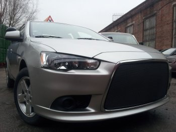 Защитная сетка в бампер (ячейка 3х7 мм) Alfeco Стандарт Mitsubishi Lancer 10 CY седан рестайлинг (2011-2017) (Чёрная)