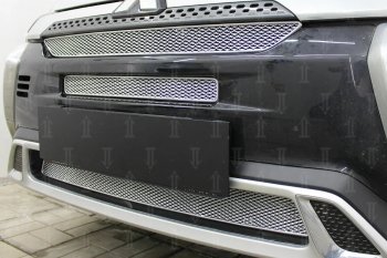 9 849 р. Защитная сетка в бампер (3 части, ячейка 4х10 мм) Alfeco Премиум  Mitsubishi Outlander  GF (2018-2022) 3-ий рестайлинг (Хром)  с доставкой в г. Вологда. Увеличить фотографию 4