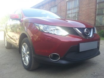 4 399 р. Защитная сетка в бампер (низ, ячейка 4х10 мм) Стрелка11 Премиум Nissan Qashqai 2 J11 дорестайлинг (2013-2019) (Чёрная)  с доставкой в г. Вологда. Увеличить фотографию 2