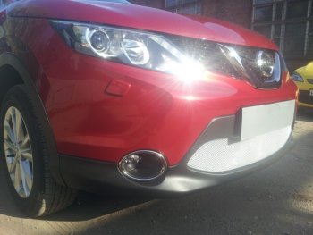4 499 р. Защитная сетка в бампер (низ, ячейка 4х10 мм) Стрелка11 Премиум  Nissan Qashqai  2 (2013-2019) J11 дорестайлинг (Хром)  с доставкой в г. Вологда. Увеличить фотографию 3