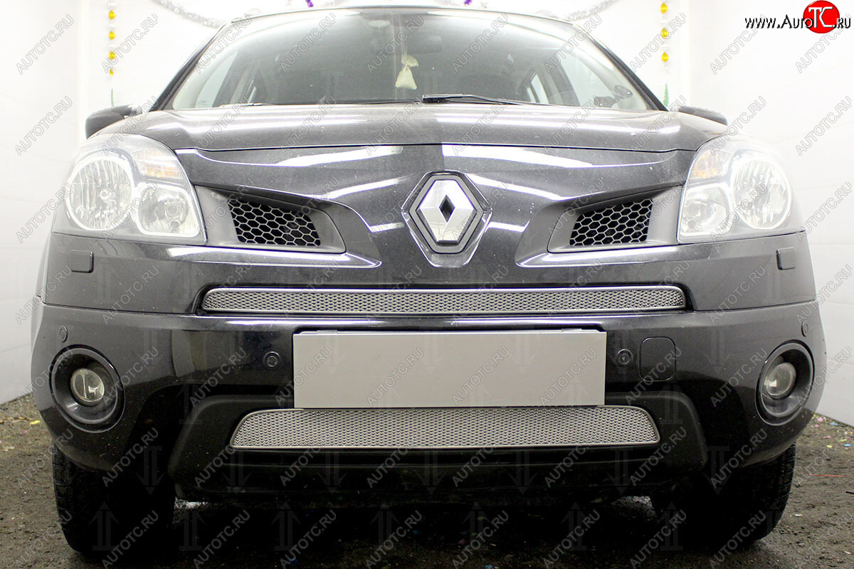 4 299 р. Защитная сетка в бампер (низ, ячейка 4х10 мм) Стрелка11 Премиум Renault Koleos Phase 1 (2007-2011) (Хром)  с доставкой в г. Вологда