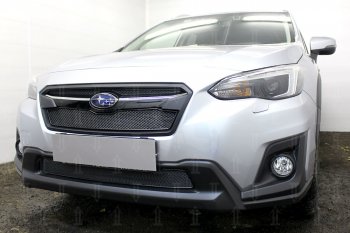 7 799 р. Защитная сетка в бампер (верх, 2 части, ячейка 4х10 мм) Стрелка11 Премиум  Subaru XV  GT/G24 (2017-2021) дорестайлинг (Чёрная)  с доставкой в г. Вологда. Увеличить фотографию 4