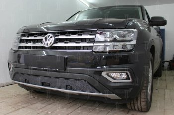 4 949 р. Защитная сетка в бампер (низ, с парктроником, ячейка 4х10 мм) Стрелка11 Премиум  Volkswagen Teramont  CA1 (2016-2020) дорестайлинг (Чёрная)  с доставкой в г. Вологда. Увеличить фотографию 4