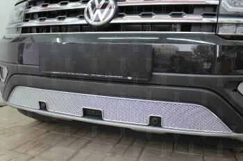4 699 р. Защитная сетка в бампер (низ, ячейка 4х10 мм) Стрелка11 Премиум  Volkswagen Teramont  CA1 (2016-2020) дорестайлинг (Хром)  с доставкой в г. Вологда. Увеличить фотографию 3