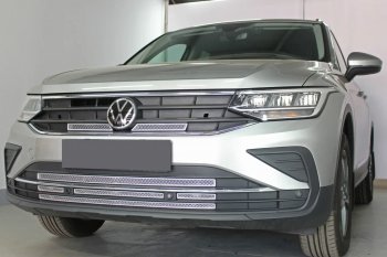 13 299 р. Защитная сетка в бампер (низ, 5 частей, ячейка 4х10 мм) Стрелка11 Премиум  Volkswagen Tiguan  Mk2 (2020-2022) рестайлинг (Хром)  с доставкой в г. Вологда. Увеличить фотографию 2