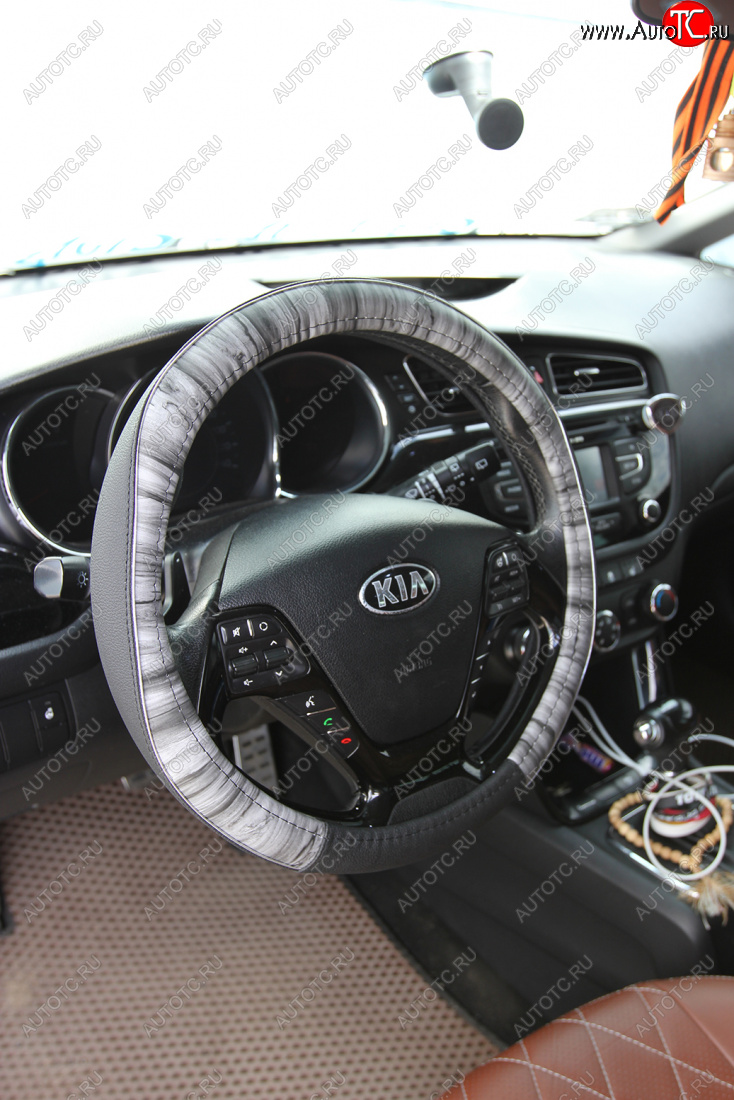 339 р. Комплект салонных чехлов NR 1747 (кожа + кожзам)  nr1747001 Автопилот  с доставкой в г. Вологда