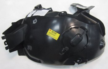 Левый подкрылок (Италия) BodyParts Renault Kangoo  KW0 (2008-2013) дорестайлинг