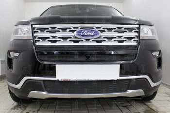 Защитная сетка в бампер (верх, 2 части, ячейка 3х7 мм) Alfeco Стандарт Ford Explorer U625 5 дв. (2019-2025) (Чёрная)