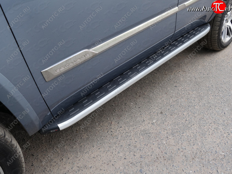 20 599 р. Пороги алюминиевые с пластиковой накладкой R-Line ТСС Тюнинг Cadillac Escalade GMTK2 джип 5 дв. короткая база (2015-2020) (серые)  с доставкой в г. Вологда