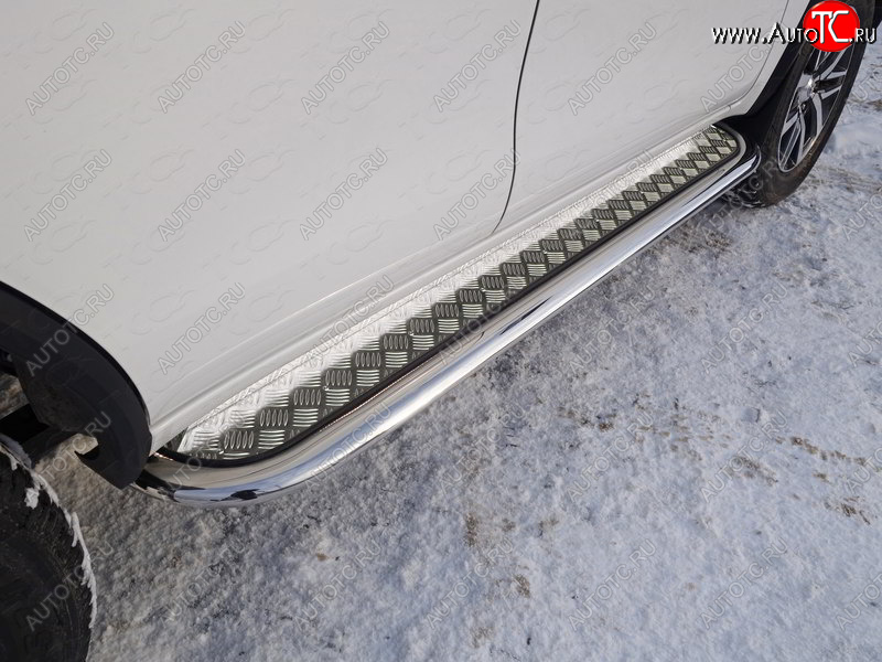 39 599 р. Пороги с площадкой 75*42 мм ТСС Тюнинг Ford Explorer U502 дорестайлинг (2010-2016) (серые)  с доставкой в г. Вологда