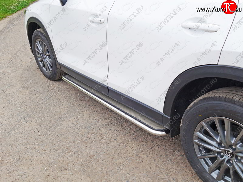 38 999 р. Пороги с площадкой 42,4 мм ТСС Тюнинг Mazda CX-5 KF (2016-2025) (нержавейка)  с доставкой в г. Вологда