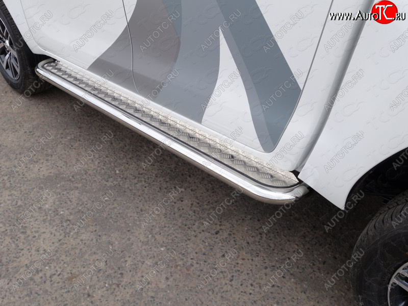 36 999 р. Пороги с площадкой 60,3 мм ТСС Тюнинг Toyota Hilux AN120 1-ый рестайлинг (2017-2020) (серые)  с доставкой в г. Вологда