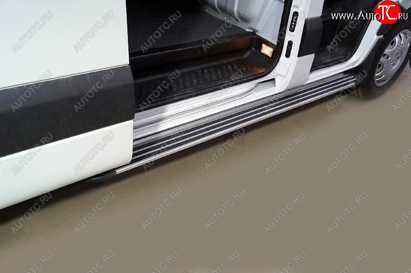 16 549 р. Порог правый алюминиевый Slim line, ТСС Тюнинг Sollers Atlant автобус (2022-2025) (Silver)  с доставкой в г. Вологда