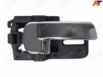 Ручка двери Nissan Qashqai 06-13  Dualis 07-14  Qashqai+2 08-14 (Спереди=сзади Справа внутренняя SAT ST-226-0056