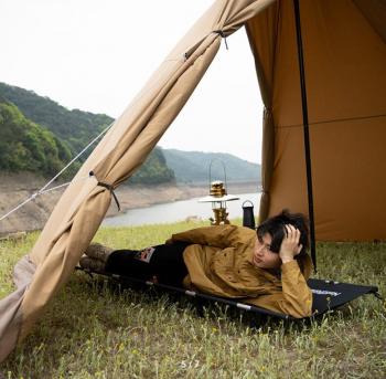 8 919 р. Раскладушка Naturehike XJC05, 190х65х15 см, до 150 кг, черная Naturehike nh20jj001-bl  с доставкой в г. Вологда. Увеличить фотографию 6