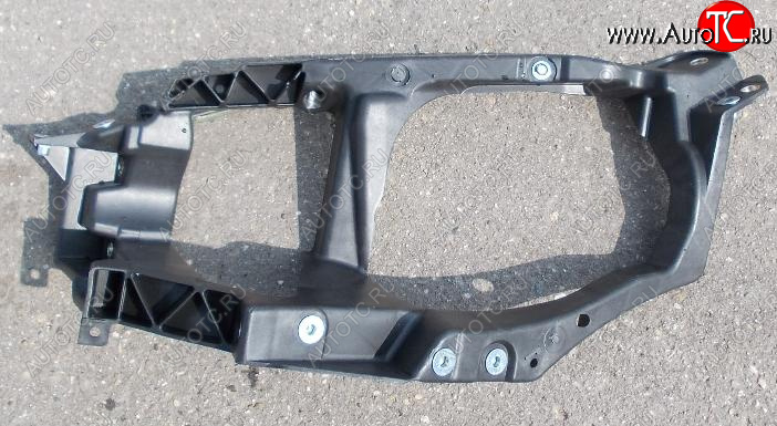 4 649 р. Левый кронштейн передней фары (пр-во Китай) BODYPARTS  Mitsubishi Colt  Z30 (2002-2009) хэтчбэк 5 дв. дорестайлинг  с доставкой в г. Вологда