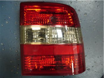 VECTRA ФОНАРЬ ЗАДН ВНЕШН ПРАВ (4 дв) ТЮНИНГ ХРУСТАЛ КРАСН-БЕЛ BODYPARTS opvca88-741rw-r