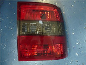 VECTRA ФОНАРЬ ЗАДН ВНЕШН ПРАВ (4 дв) ТЮНИНГ (LEXUS ТИП) ПРОЗРАЧ ВНУТРИ ЧЕРН BODYPARTS opvca88-742b-r