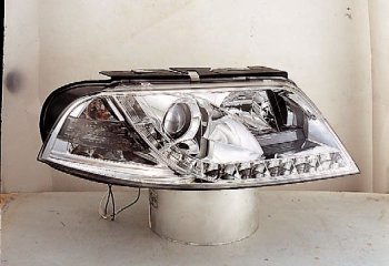 PASSAT ФАРА Л+П (КОМПЛЕКТ) ТЮНИНГ ЛИНЗОВАН (DEVIL EYES) (SONAR) ВНУТРИ ХРОМ SONAR vwpas01-005h-n