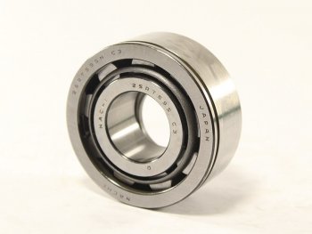 Подшипник КПП 255924 с проточкой NACHI 25RT59SNC3