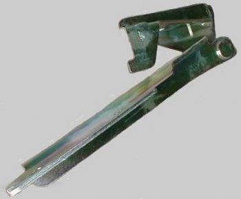Левая петля капота BodyParts Mazda 626  GE (1991-1997) седан