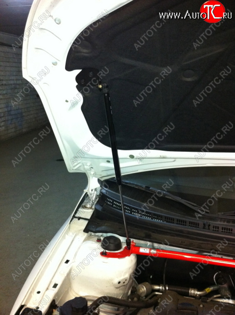 2 449 р. Упор капота Kia Cerato II (2009-2013) ТехноМастер ТехноМастер 8231.8900.04  с доставкой в г. Вологда