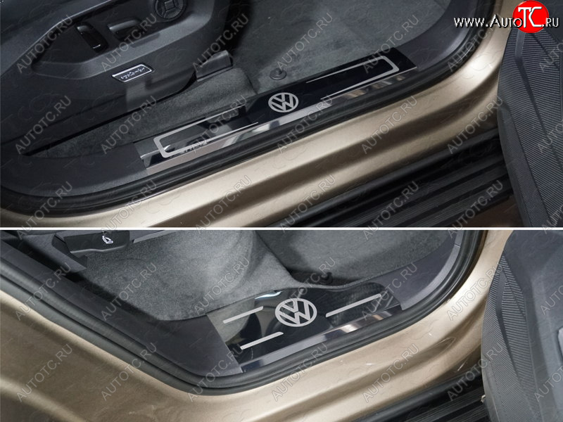 5 599 р. Накладки на пластиковые пороги (4шт) ТСС Тюнинг Volkswagen Touareg 3 CR дорестайлинг (2018-2022) (лист зеркальный логотип VW)  с доставкой в г. Вологда
