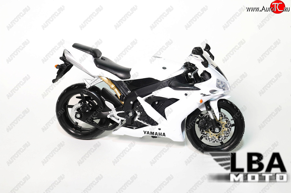 1 599 р. Модель мотоцикла Yamaha YZF-R1 04-06 Белого цвета масштаб 112  лб-00000320  с доставкой в г. Вологда