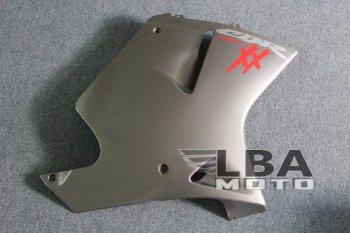Правый боковой пластик для Honda CBR 1100 XX Без цвета  пм-00000411