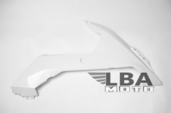 Правый нижний боковой пластик для Yamaha R1 07-08 Покрашен в черный с надписью  пм-00000590