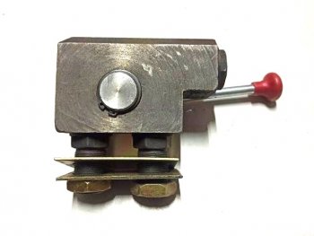 3 169 р. Кран управления подъема кузова EQ34086240 DOG (!!!УЦЕНКА: возможен нетоварный вид!!!) DONGFENG eq34086240 dog  с доставкой в г. Вологда. Увеличить фотографию 2