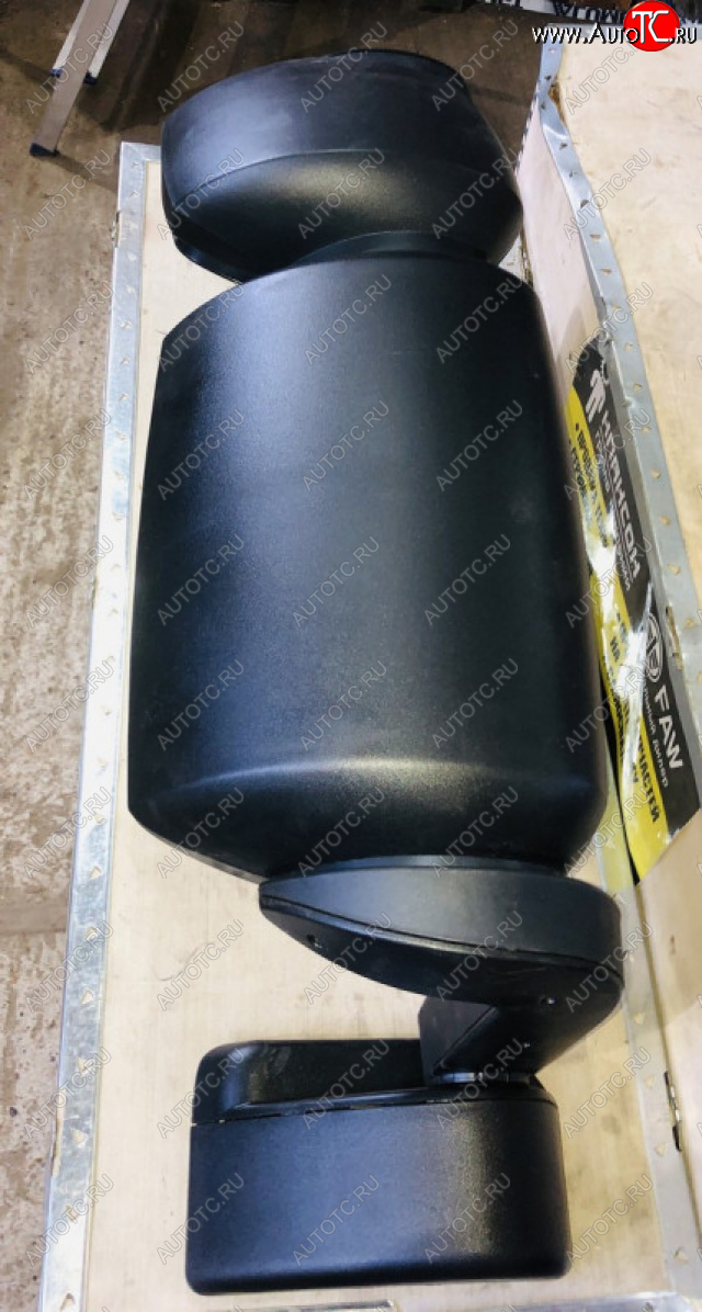 11 649 р.     Зеркало заднего вида правое Iveco-Hongyan SHACMAN 5801582582  с доставкой в г. Вологда