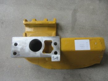 Опора направляющего колеса SD16 (кронштейн, суппорт) левая SHANTUI 16y-40-03100