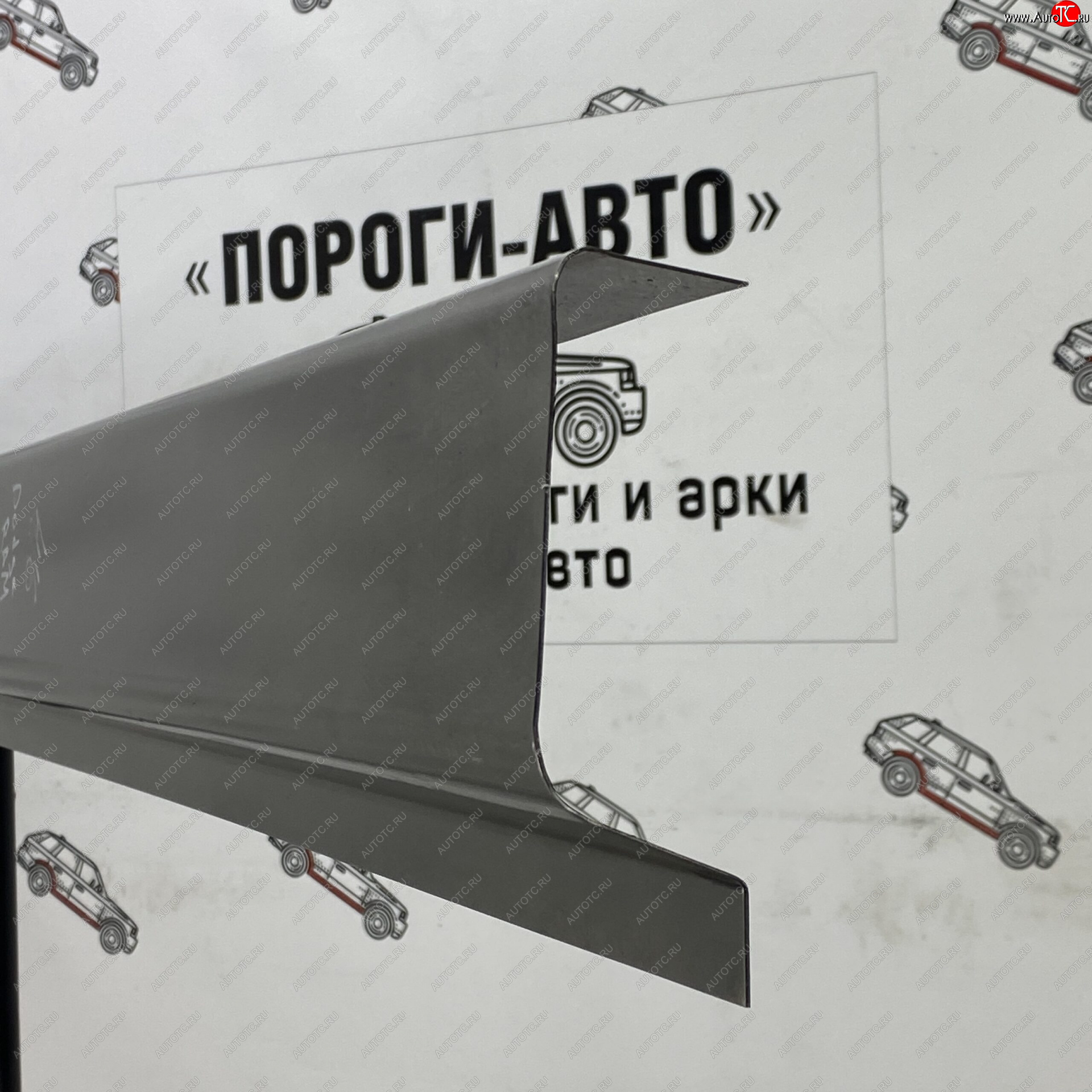 2 799 р. Правый ремонтный порог Пороги-Авто Dodge Ram DR, DH (2001-2008) (холоднокатаная сталь 1 мм)  с доставкой в г. Вологда
