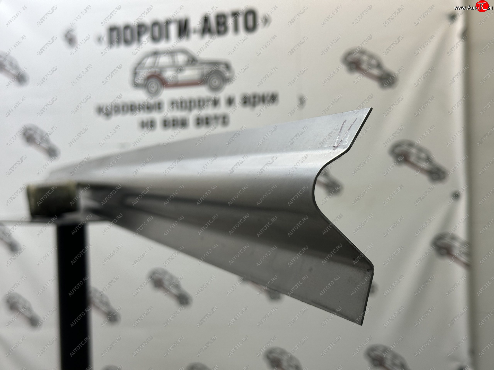 1 989 р. Правый ремонтный порог ПОРОГИ-АВТО Toyota Previa 2 (2000-2006) (холоднокатаная сталь 1 мм)  с доставкой в г. Вологда