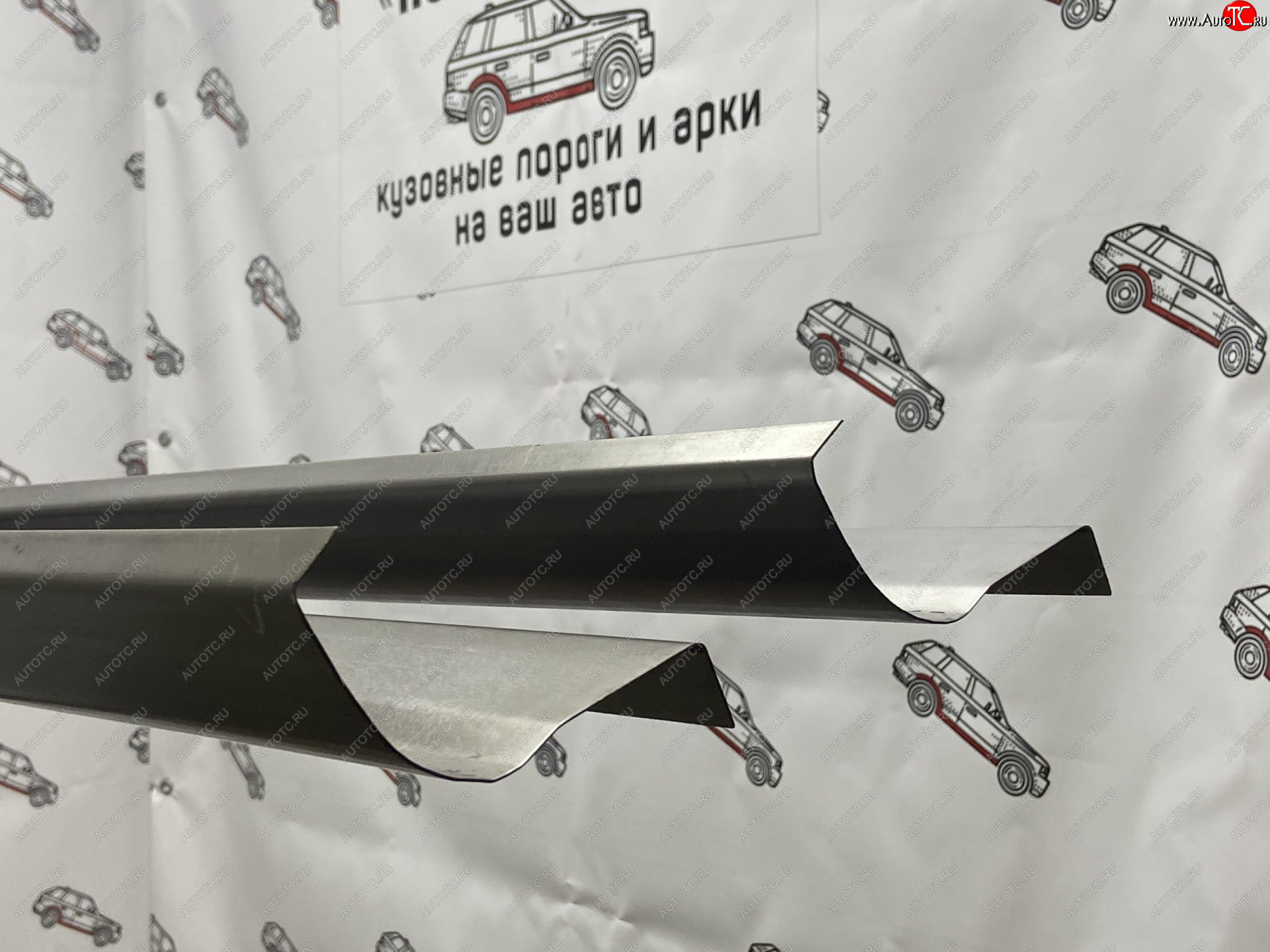 1 989 р. Правый ремонтный порог Пороги-Авто Ford Mondeo Mk3,B4Y дорестайлинг, седан (2000-2003) (Холоднокатанная сталь 1 мм)  с доставкой в г. Вологда