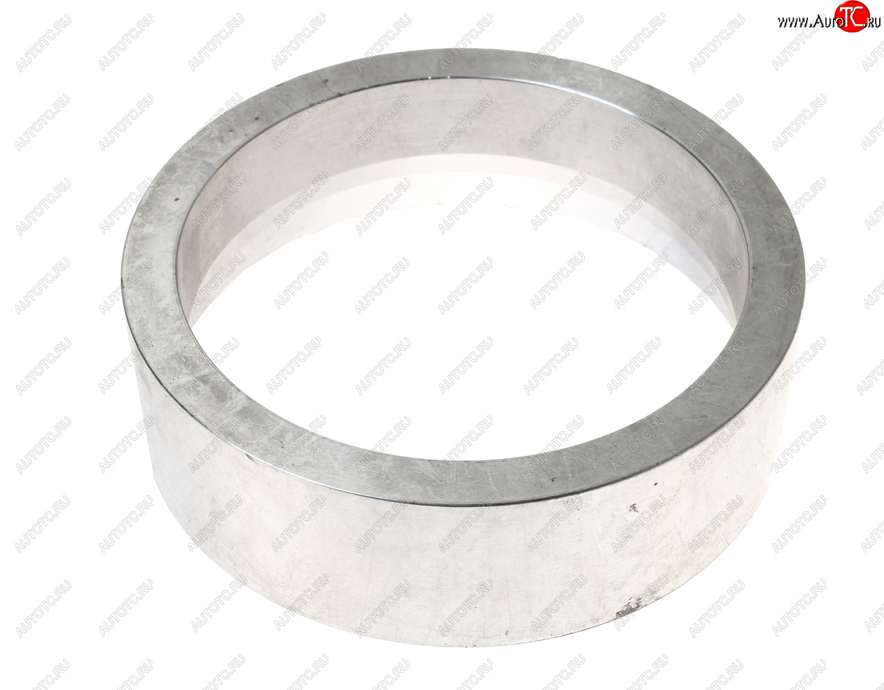 3 379 р. Втулка КАМАЗ-6522 цапфы среднего и заднего моста MADARA MADARA 340-006-5078  с доставкой в г. Вологда