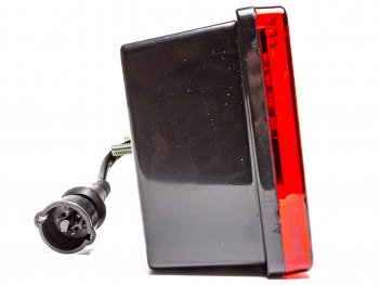 1 999 р. Фонарь задний КАМАЗ,МАЗ,УРАЛ левый с проводом (вилка СЦАЗ) AVTOELECTRICA AVTOELECTRICA 7452.3716-08 ае  с доставкой в г. Вологда. Увеличить фотографию 4