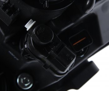 36 649 р. Фара SSANGYONG Actyon (13-) правая (с корректором, дневные ходовые огни) OE SSANGYONG 8310634100  с доставкой в г. Вологда. Увеличить фотографию 5