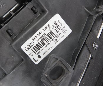17 999 р. Фара AUDI A4 (04-) левая OE VAG 8e0941029b  с доставкой в г. Вологда. Увеличить фотографию 3