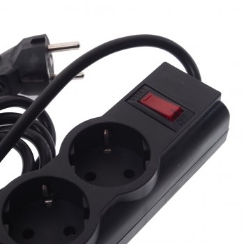 869 р. Фильтр сетевой 3м 10А 2200Вт 5 гнезд + 2 USB с заземлением черный DEFENDER DEFENDER 99753  с доставкой в г. Вологда. Увеличить фотографию 2