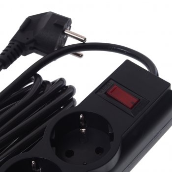 929 р. Фильтр сетевой 5м 10А 2200Вт 5 гнезд + 2 USB с заземлением черный DEFENDER DEFENDER 99755  с доставкой в г. Вологда. Увеличить фотографию 2
